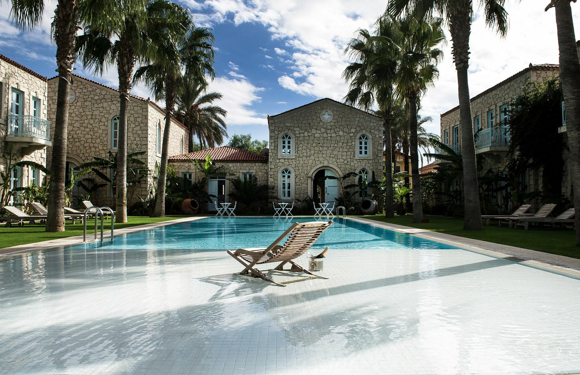 Manastir Alacati Hotel Exterior photo